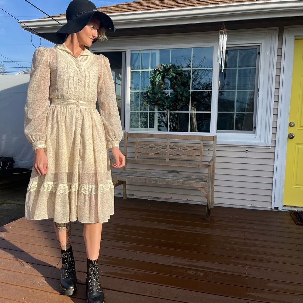 Gunne Sax Prairie Long Sleeve Midi Dress - Picture 3 of 16
